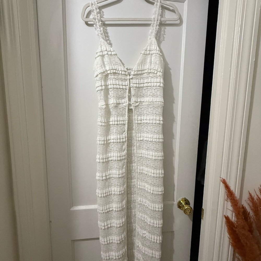 Tilly's White Ruffled Blouse